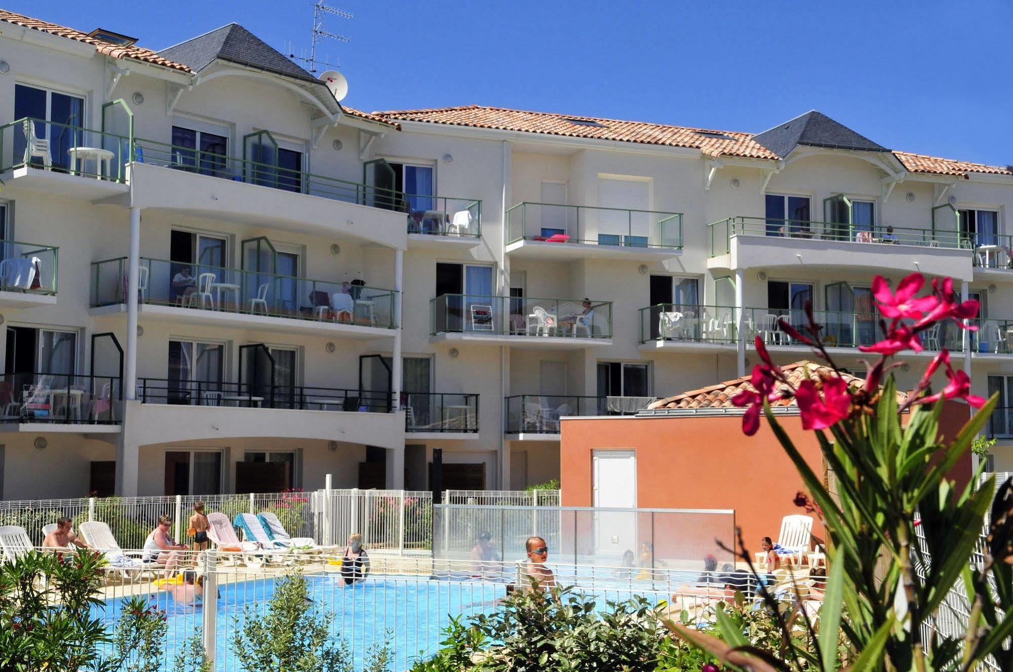 Vacanceole - Les Jardins De L'Amiraute Les Sables-dʼOlonne Dış mekan fotoğraf